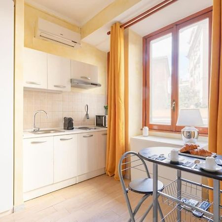 Private Suite In A Guest House With Private Bathroom N3 Рим Экстерьер фото